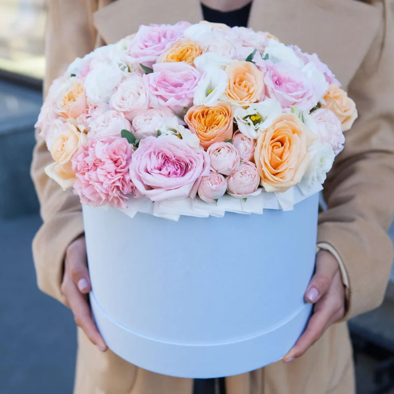 Цветы в коробке